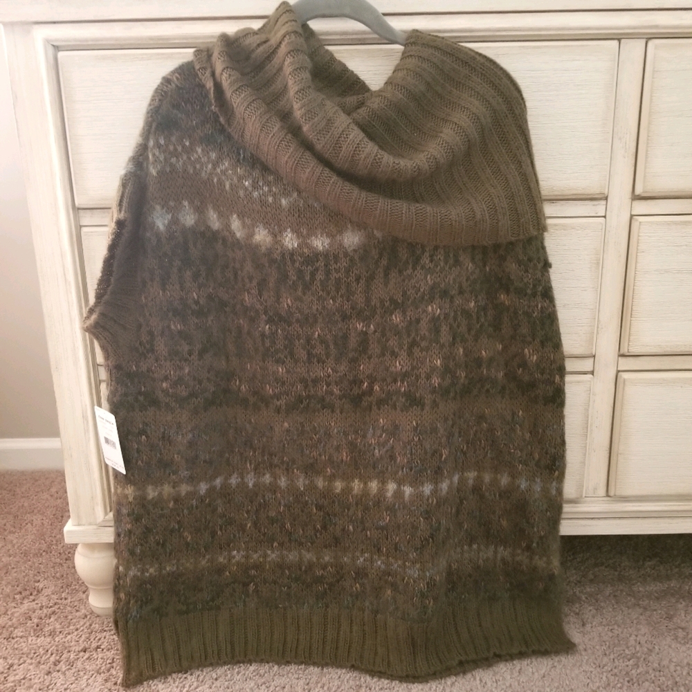 Free People NWT sweater
